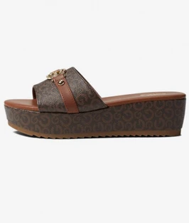 GBG Los Angeles Women's Amara Shoes